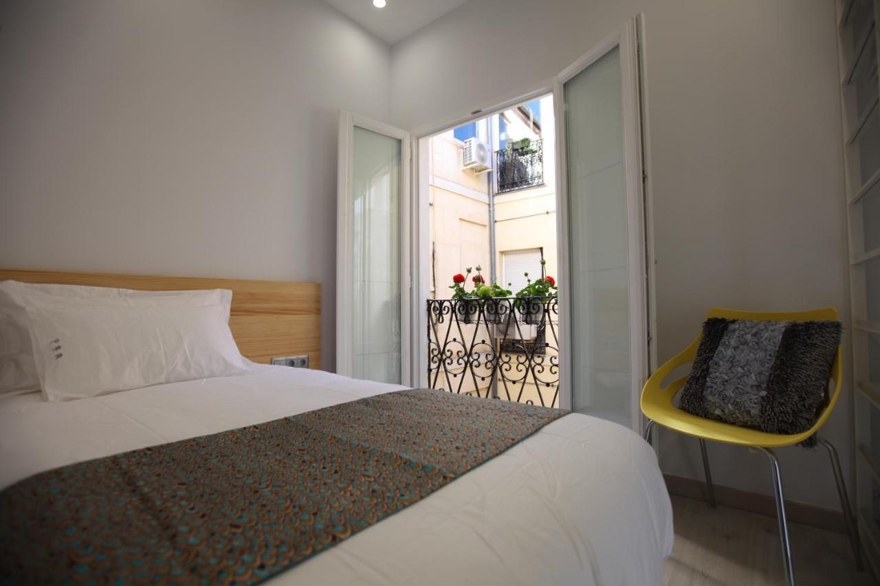 Hostal Palacio Luna Madrid Extérieur photo